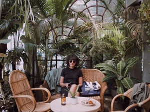 Di Kafe Ini Bisa Menghirup Udara Segar Sambil Berfoto Cantik