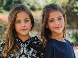 Pesona Gadis Kembar Tercantik Sedunia