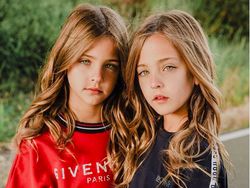 Pesona Gadis Kembar Tercantik Sedunia