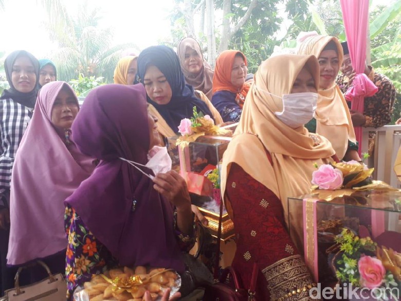 Udara di Pekanbaru Berbahaya, Tamu Pesta Nikahan Terpaksa Pakai Masker Udara di Pekanbaru Berbahaya, Tamu Pesta Nikahan Terpaksa Pakai Masker
