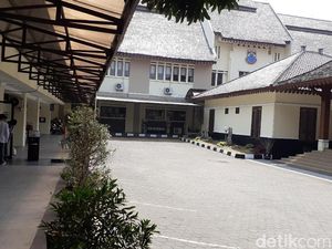 Anggota DPRD Kota Cimahi pun Ikut Gadaikan SK