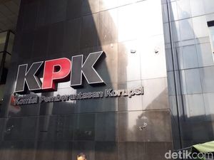 Dilucuti Massa, Kini Logo KPK Tak Lagi Tertutup Kain Hitam