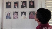 Foto almarhum BJ Habibie bersama kakak dan adik yang berada di rumah tua di Gorontalo.