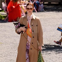 Fashion show koleksi terbaru Kate Spade, New York Fashion Week Spring 2020 digelar di Elizabeth Street Garden, Manhattan, Sabtu (07/09/2019). [Photo by Noam Galai/Getty Images]