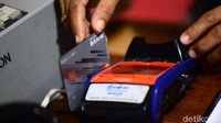 Karena sebagai Agen yang dapat melayani transaksi perbankan bagi masyarakat secara real time online menggunakan fitur EDC mini ATM BRI dengan konsep sharing fee.