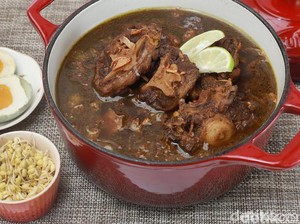 3 Resep Rawon Berbumbu Mlekoh Gurih yang Bikin Nambah Nasi