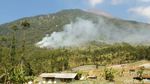 Penampakan Kepulan Asap Kebakaran Gunung Slamet