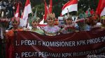 Srikandi dan Tokoh Pewayangan Demo KPK