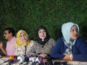 Keluarga Jelaskan Kondisi Kejiwaan Anak Elvy Sukaesih yang Ngamuk di Warung