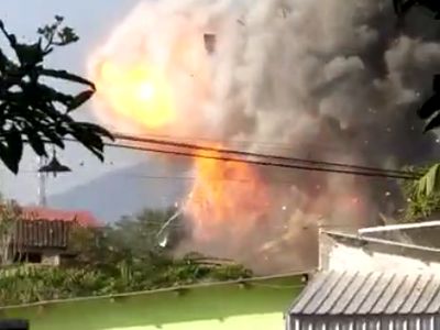Potret Kepanikan Warga Akibat Meledaknya Gudang Amunisi Brimob