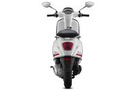 Vespa Sprint Carbon