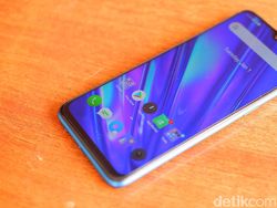 Unboxing Realme 5 Pro, Menggoda Lewat Spek & Kamera