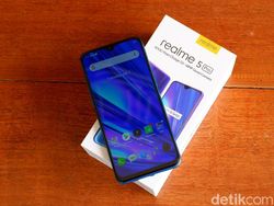Unboxing Realme 5 Pro, Menggoda Lewat Spek & Kamera