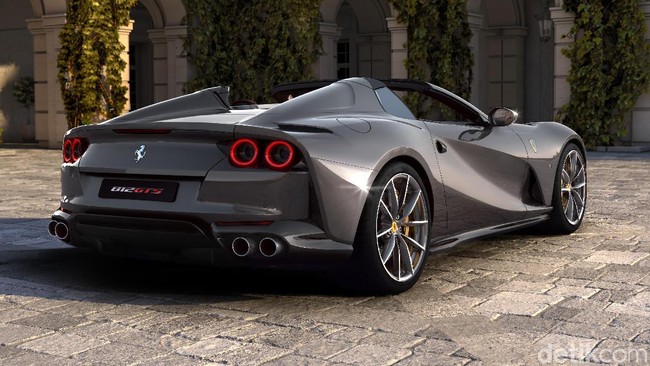 Ferrari 812 GTS, Mobil Atap Terbuka Paling Ngebut