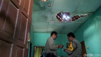 Rumah Warga Rusak Akibat Ledakan di Gudang Brimob Polda Jateng