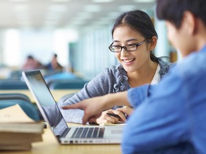 Dear Mahasiswa, Ini 6 Tips Kuliah Online yang Efektif Biar IPK Nggak Turun