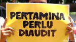 Terkait Pencemaran Minyak, Massa Geruduk DPRD Karawang