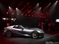 Ferrari 812 GTS, Mobil Atap Terbuka Paling Ngebut