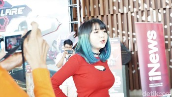 Kalau rutin mantengin dunia game dan eSport di Indonesia, Sarah Viloid pasti cukup familiar buat kamu. (Foto: Aisyah Kamaliah/detikINET)
