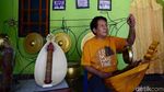 Mengenal Sasando Rote dari Budayawan Lokal