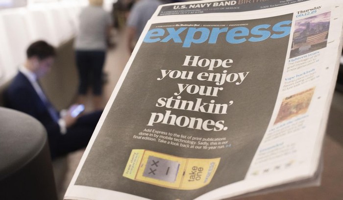 Terbitan terakhir surat kabar Express. Foto: Washington Times Terbitan terakhir surat kabar Express. Foto: Washington Times