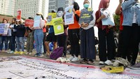 Komisi Hukum Dewan Perwakilan Rakyat (DPR) bakal segera merampungkan Rancangan Kitab Undang-undang Hukum Pidana (RKUHP). Ketua Panitia Kerja RKUHP, Mulfachri Harahap mengatakan keputusan tingkat I akan dilakukan agar RKUHP itu bisa lekas disahkan dalam rapat paripurna