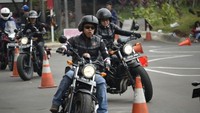 Memilih moge sebagai motor pertama tentu dapat diartikan orang tersebut tak pernah mengendarai motor atau bahkan sama sekali tidak bisa mengendarainya. Foto: Dok. Wahana Makmur Sejati