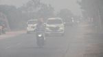 Sepekan Dikepung Kabut Asap, Warga Tetap Beraktivitas