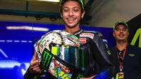 MotoGP akhir pekan ini akan digelar di sirkuit Misano, Italia. Ini menjadi kandangnya pebalap Yamaha, Valentino Rossi. Maklum, kampungnya Rossi di Tavullia berjarak tak jauh venue digelarnya MotoGP San Marino akhir pekan ini. Foto: Dok. MotoGP.com