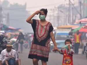 Gara-gara Asap: Udara Bahaya, Penerbangan Tertunda