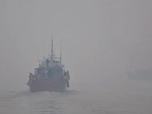 Kemenhub Imbau Nakhoda Kapal Waspadai Kabut Asap Saat Berlayar