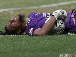 Sesaat babak kedua berjalan, Persija mendapatkan peluang lagi. Xandao yang melakukan tendangan keras dari dalam kotak penalti pada menit ke-48, meneruskan situasi tendangan bebas.