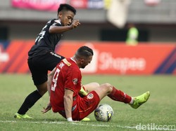 Gol dari Simic dan Rohit Chand hanya mampu dibalas oleh Septian David Maulana.