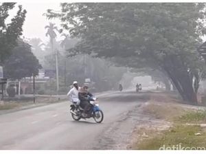 Saran Dokter Bila Kabut Asap Mulai Ganggu Kesehatan Mata