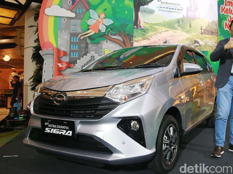 Tampang Anyar Daihatsu Sigra