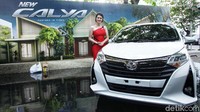 Selanjutna Toyota Calya, mobil LCGC dengan konfigurasi bangku 5+2 ini juga tingkat local purchase-nya 85 %. Foto: Rifkianto Nugroho