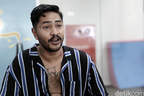 Onadio Leonardo saat berkunjung ke kantor detikcom.