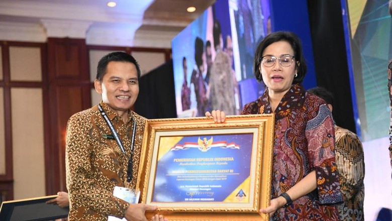 MPR Sabet 2 Penghargaan dari Kemenkeu MPR Sabet 2 Penghargaan dari Kemenkeu