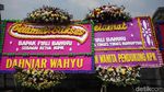 Karangan Bunga untuk Pimpinan KPK yang Baru