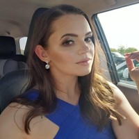 Seperti dilansir New York Post, pihak kontes kecantikan Miss America pun angkat bicara. Pada sebuah pernyataan, pihak kontes mengungkapkan Katie mendistorsi fakta tentang diskualifikasi dirinya. Katie mengelola akun publik Facebook untuk menyuarakan dukungan politik, dan hal tersebut melanggar peraturan kontes kecantikan. Foto: Instagram