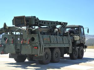 Perkuat Militer di Kutub Utara, Rusia Tebar Rudal S-400