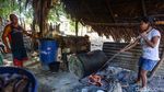 Melihat Pembuatan Sopi, Minuman Tradisional dari Pulau Rote