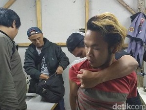Tampang Pemuda yang Bunuh-Bakar Nenek di Garut