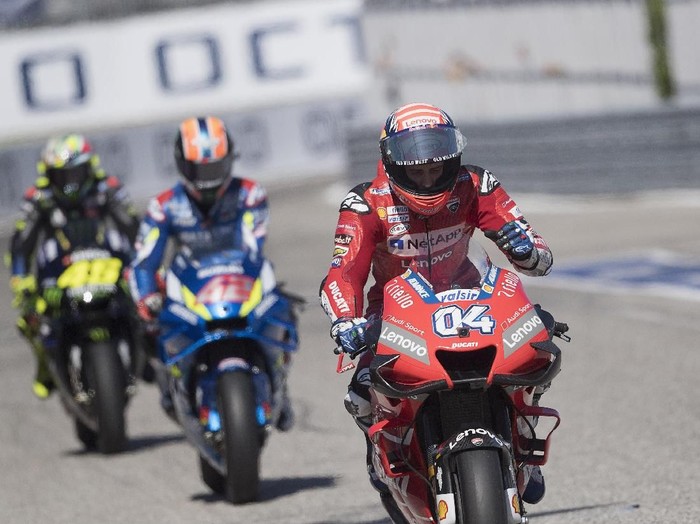 MISANO ADRIATICO, ITALY - SEPTEMBER 14: Andrea Dovizioso of Italy and Ducati Team  returns in box  during the MotoGp of San Marino - Qualifying at Misano World Circuit on September 14, 2019 in Misano Adriatico, Italy. (Photo by Mirco Lazzari gp/Getty Images)