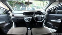 Sentuhan penyegaran pada interior tak hanya mampu mewujudkan kesan makin lebih nyaman, hangat, dan lega, tapi juga meningkatkan kesan mewah, dalam berkendara dengan New Calya.
