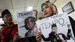 Relawan Jokowi Geruduk Dewan Pers Terkait Sampul Majalah Tempo