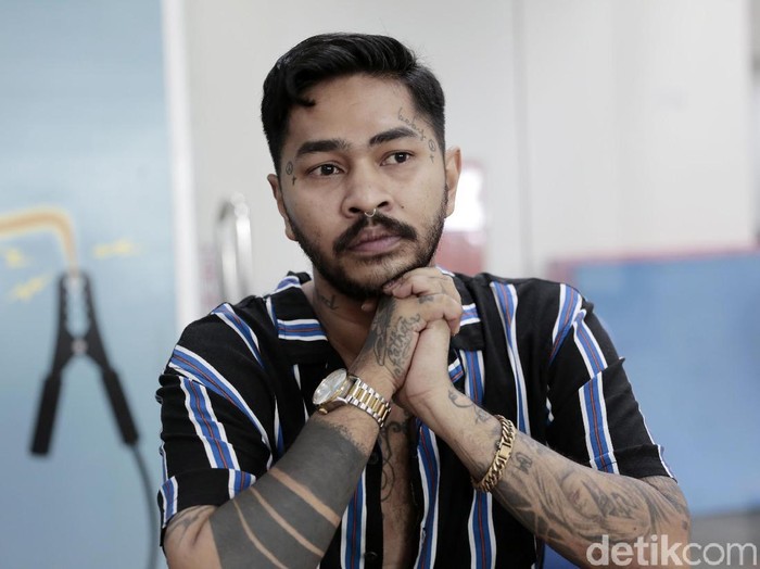 Onadio Leonardo saat berkunjung ke kantor detikcom.