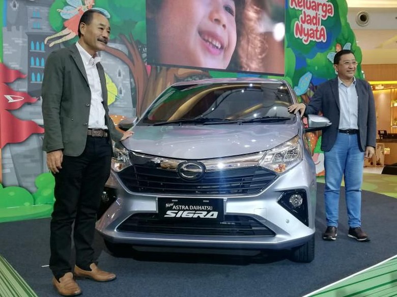 Daihatsu Sigra Dapat Penyegaran, Ini Rincian Speknya Foto: Rizki Pratama Daihatsu Sigra Dapat Penyegaran, Ini Rincian Speknya Foto: Rizki Pratama