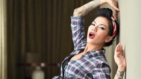 Tiga Setia Gara dikenal sebagai model dan juga musisi. Dok. Instagram/tigawat