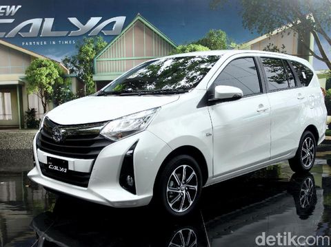Toyota melakukan penyegaran pada mobil Calya di tahun 2019 ini. Penyegaran ini dilakukan pertama kalinya setelah tiga tahun mengaspal di Indonesia.